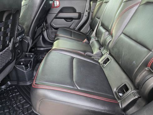 Used 2021 Jeep Gladiator Rubicon image 30