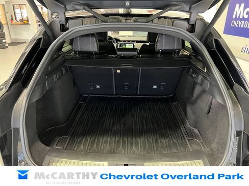 Used 2018 Land Rover Range Rover Velar R-Dynamic HSE AWD/4WD image 31