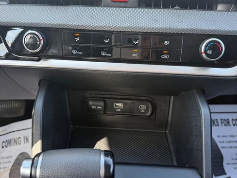 Used 2023 Kia Sportage LX FWD image 22