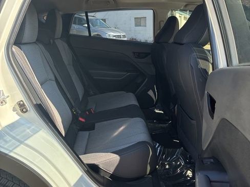 Used 2024 Subaru Crosstrek 2.0i Premium image 12