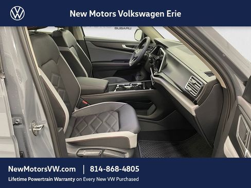 New 2026 Volkswagen Atlas Peak Edition AWD/4WD image 13