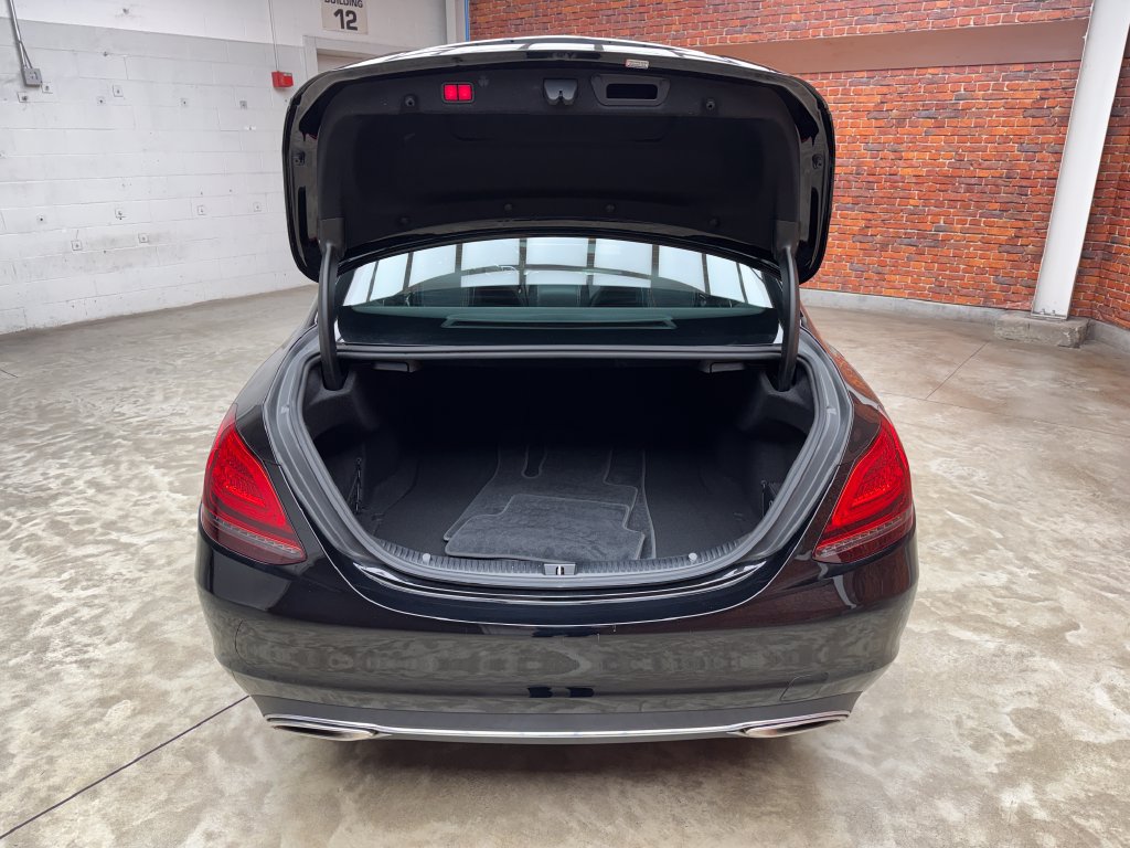 Used 2021 Mercedes-Benz C 300 4MATIC Sedan image 28