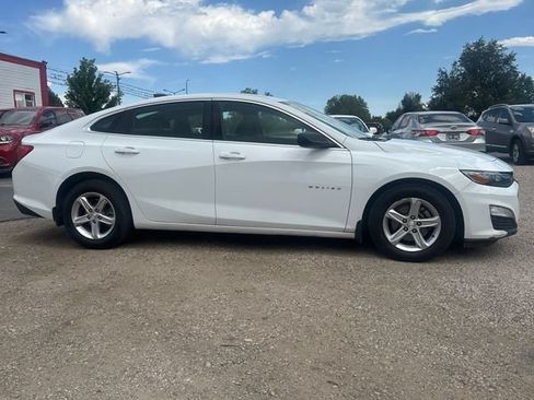 Used 2019 Chevrolet Malibu LS w/ LPO, Convenience Package 1 FWD image 2