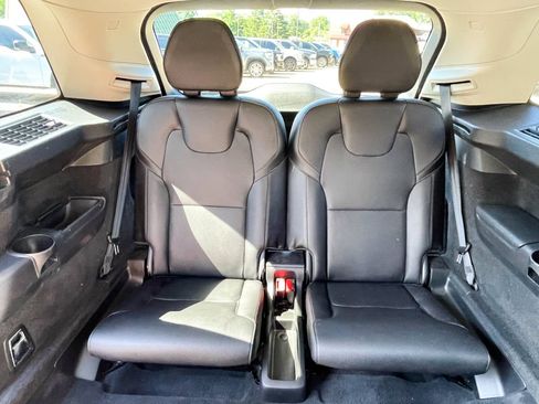Used 2019 Volvo XC90 T6 Momentum w/ Advanced Package AWD/4WD image 14