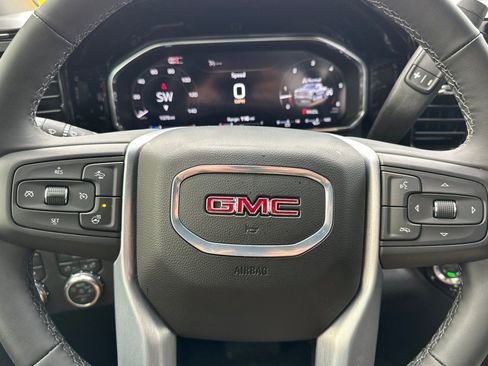 Used 2026 GMC Sierra 1500 Elevation image 35