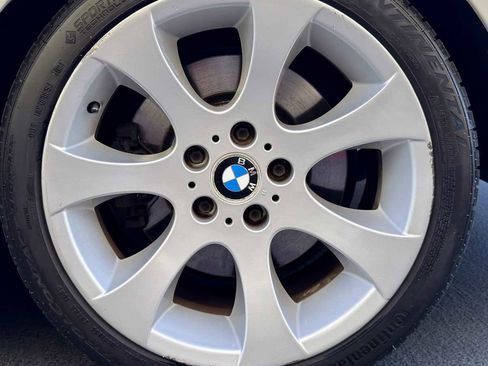 Used 2006 BMW 330i Sedan image 16