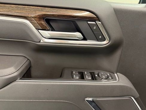 New 2026 GMC Sierra 1500 Elevation image 14