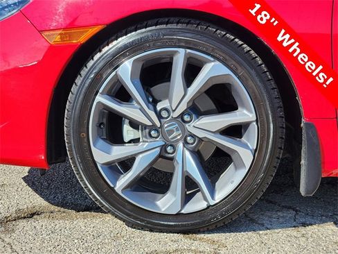 Used 2019 Honda Civic Touring image 10