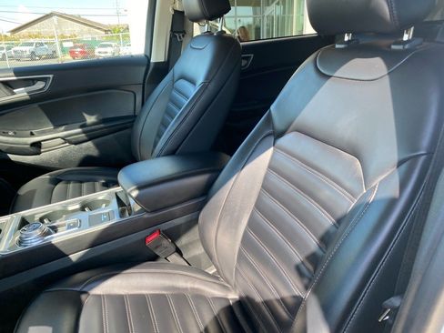 Used 2024 Ford Edge SEL image 20