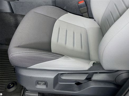 Used 2025 Toyota Tacoma TRD Off-Road image 23