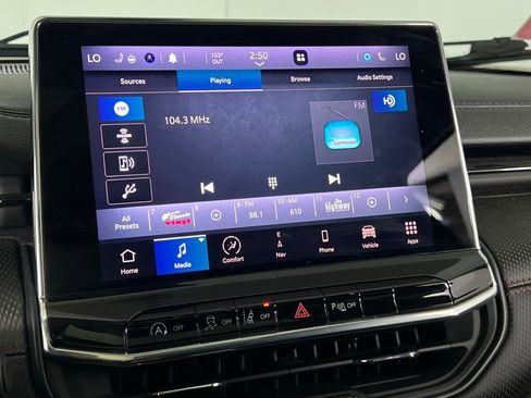 Used 2022 Jeep Compass Trailhawk w/ Trailhawk Elite Group image 21