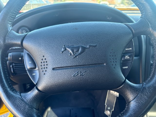 Used 1998 Ford Mustang GT RWD image 15