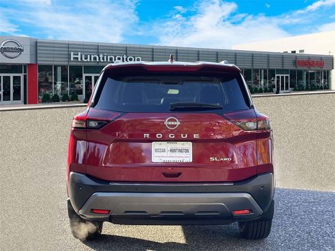 Certified 2023 Nissan Rogue SL w/ SL Premium Package image 7