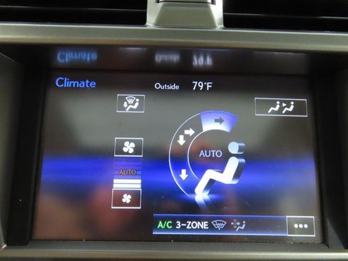 Used 2018 Lexus GX 460 Luxury image 29