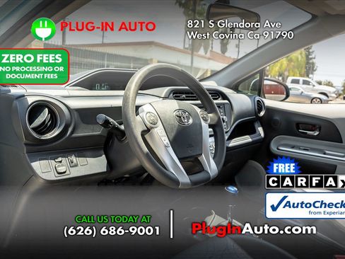 Used 2012 Toyota Prius C Four FWD image 5