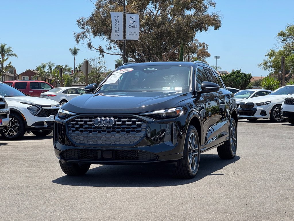 Used 2025 Audi Q5 Premium AWD/4WD image 4