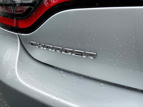 Used 2023 Dodge Charger SXT image 16