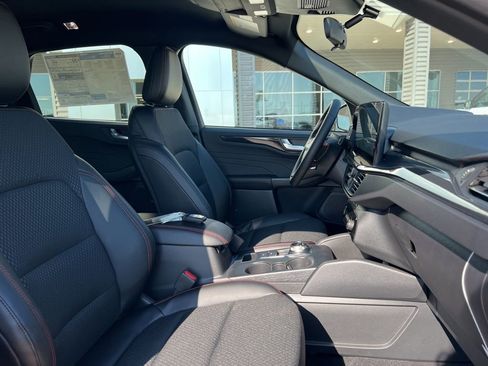 New 2026 Ford Escape ST-Line w/ Tech Pack #1 FWD image 14