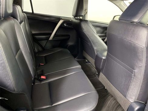 Used 2015 Toyota RAV4 Limited image 12
