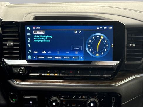 Used 2023 Chevrolet Silverado 1500 LT w/ Z71 Off-Road Package image 20