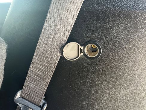 Used 2019 Chrysler Pacifica Touring-L Plus image 58