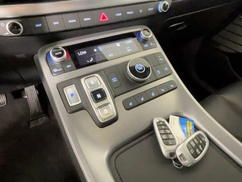 Used 2025 Hyundai Palisade Calligraphy FWD image 28