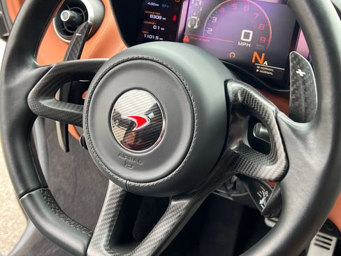 Used 2016 McLaren 570S Coupe image 27