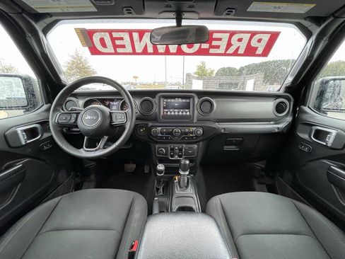 Used 2023 Jeep Gladiator Sport image 28