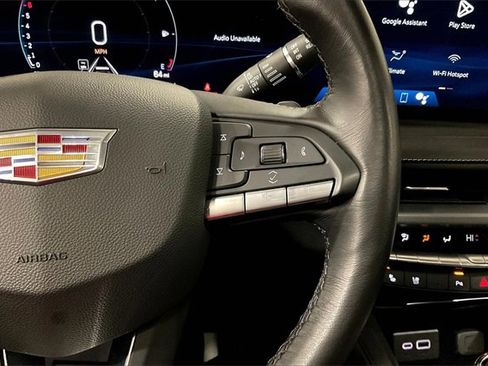 Used 2024 Cadillac XT4 Premium Luxury image 19