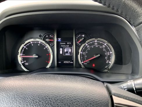 Used 2024 Toyota 4Runner TRD Off-Road AWD/4WD image 17