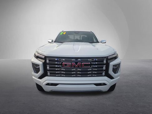 Used 2024 GMC Canyon Denali AWD/4WD image 9