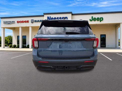 Used 2025 Ford Explorer ST-Line RWD image 6