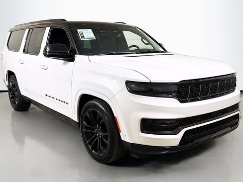 Used 2024 Jeep Grand Wagoneer L Series II w/ Quick Order Packagew 28T image 3