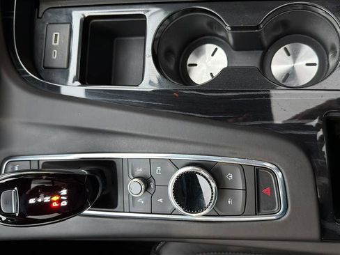 Used 2023 Cadillac Escalade V image 32