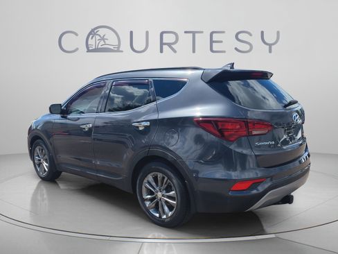 Used 2017 Hyundai Santa Fe Sport 2.0T FWD image 3
