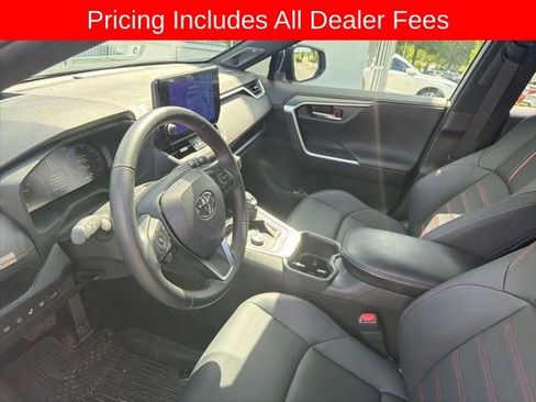 Used 2025 Toyota RAV4 XSE w/ Premium Package AWD/4WD image 13