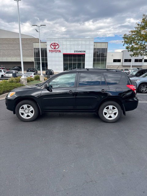 Used 2012 Toyota RAV4 4WD V6 w/ Tow Prep Pkg image 1