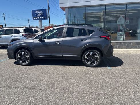 Certified 2025 Subaru Crosstrek 2.5i Limited w/ Crosstrek Mirror Package image 11