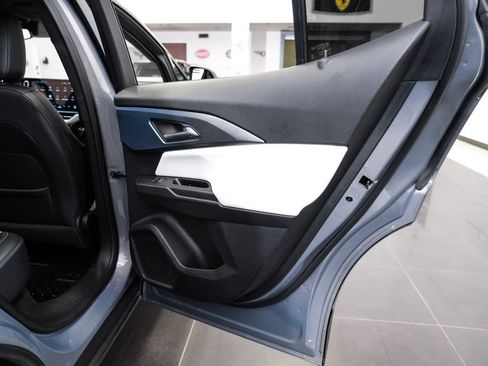 Used 2025 Chevrolet Equinox EV LT w/ Convenience Package FWD image 42