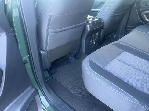 Used 2024 Nissan Titan SV w/ SV Bronze Edition Package image 29