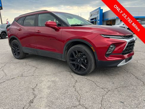 Used 2024 Chevrolet Blazer LT w/ Convenience Package FWD image 7