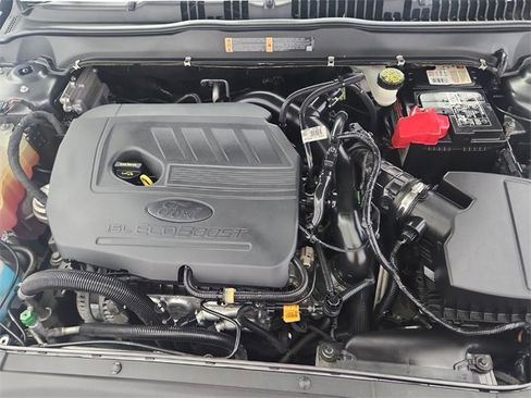 Used 2018 Ford Fusion SE w/ Fusion SE Technology Package image 37