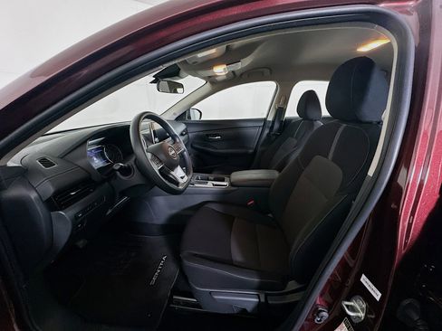 Used 2025 Nissan Sentra SV image 13