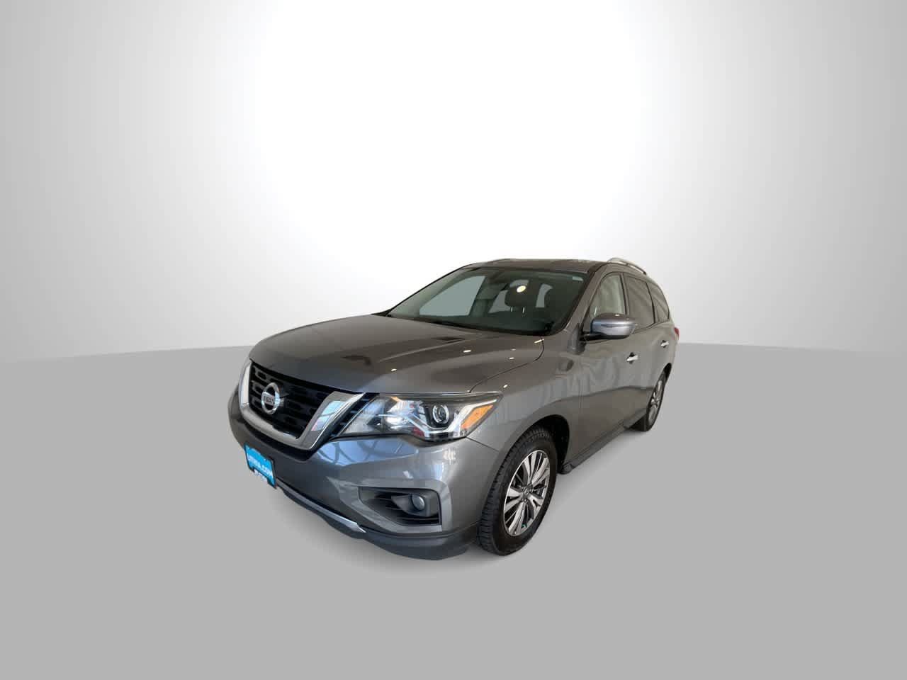 Used 2020 Nissan Pathfinder SV AWD/4WD image 4