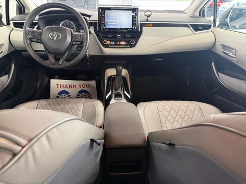 Used 2021 Toyota Corolla LE FWD image 10