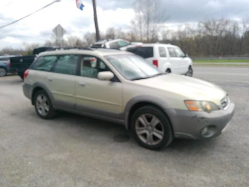 Used 2005 Subaru Outback 3.0R L.L. Bean image 3