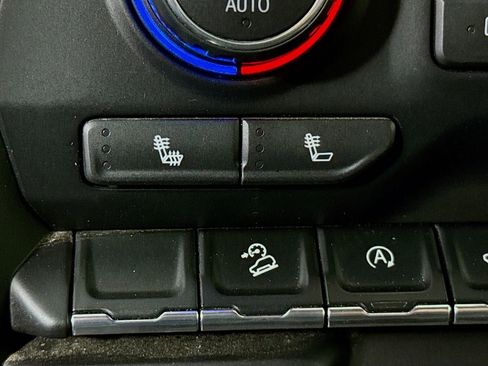 Used 2021 Chevrolet Silverado 1500 LT Trail Boss w/ Convenience Package II image 21