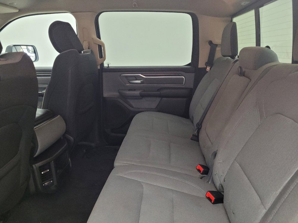 Used 2019 RAM 1500 Big Horn AWD/4WD image 18