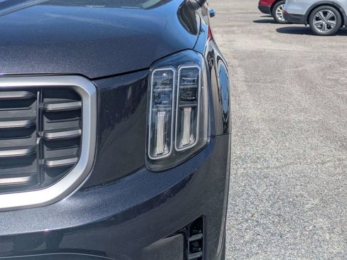 Used 2025 Kia Telluride S FWD image 10