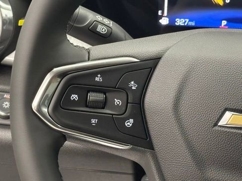 New 2026 Chevrolet Trax LT w/ LT Convenience Package FWD image 19